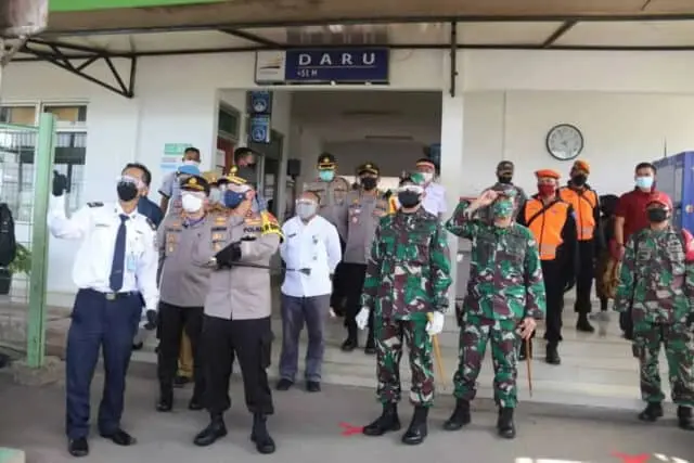 New Normal di Kabupaten Tangerang, Kapolda Banten Sebut TNI-Polri Ditempatkan di 120 Titik New Normal di Kabupaten Tangerang, Kapolda Banten Sebut TNI-Polri Ditempatkan di 120 Titik
