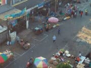 Cegah Sebaran Covid-19, Pedagang di Pasar Anyar Jaga Jarak Cegah Sebaran Covid-19, Pedagang di Pasar Anyar Jaga Jarak
