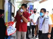Dampingi Mensos, Wali Kota Arief R Wismansyah Salurkan Bantuan Sosial Presiden Tahap III Dampingi Mensos, Wali Kota Arief R Wismansyah Salurkan Bantuan Sosial Presiden Tahap III