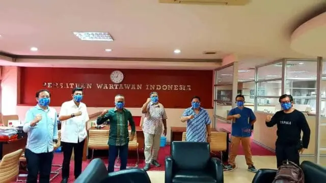 PWI Pusat Dorong Dewan Pers Proses Hukum Pelaku Pemalsuan Sertifikat UKW Palsu PWI Pusat Dorong Dewan Pers Proses Hukum Pelaku Pemalsuan Sertifikat UKW Palsu
