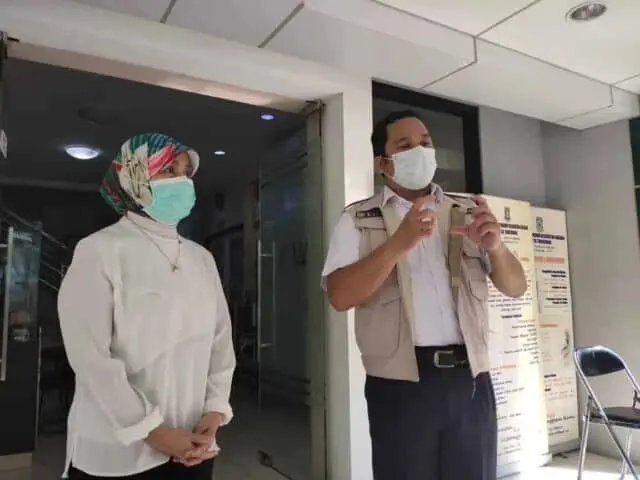 Arief: Vaksin Covid-19 Itu Gunakan Masker, Jaga Jarak dan PHBS Arief: Vaksin Covid-19 Itu Gunakan Masker, Jaga Jarak dan PHBS