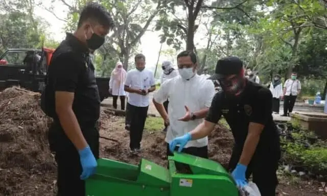 Hari Lingkungan Hidup, Pemkot Tangerang Lakukan Pembibitan Secara Mandiri Hari Lingkungan Hidup, Pemkot Tangerang Lakukan Pembibitan Secara Mandiri