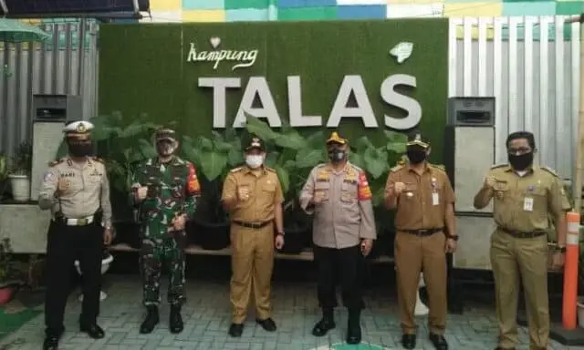 Bersama Wali Kota dan Dandim, Kapolres Metro Tangerang Kota Launcing Kampung Sehat Bersama Wali Kota dan Dandim, Kapolres Metro Tangerang Kota Launcing Kampung Sehat