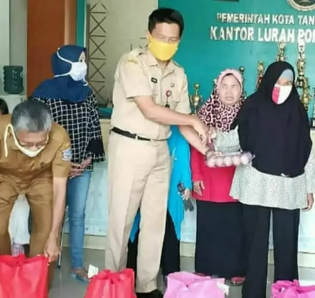 Dinsos Pastikan Bansos Tahap 4 di Pesona Serpong Diterima Sesuai Data Dinsos Pastikan Bansos Tahap 4 di Pesona Serpong Diterima Sesuai Data