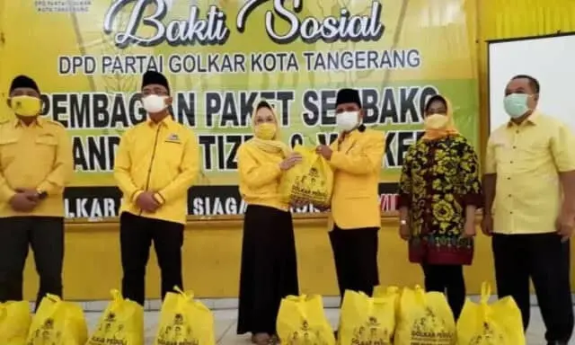 Terus Berjalan, DPD Golkar Kota Tangerang Salurkan Ratusan Paket Sembako Covid-19 Terus Berjalan, DPD Golkar Kota Tangerang Salurkan Ratusan Paket Sembako Covid-19