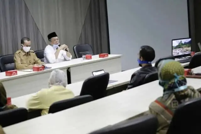 Munculkan Ekonomi Kreatif, Wakil Walikota Tangsel Lakukan Evaluasi DAU Kelurahan Munculkan Ekonomi Kreatif, Wakil Walikota Tangsel Lakukan Evaluasi DAU Kelurahan