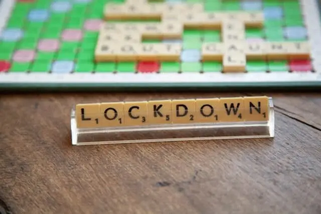 Lockdown dan Persepsi Masyarakat Lockdown dan Persepsi Masyarakat