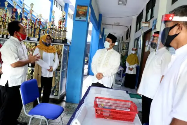 PPDB Online Tingkat SMP kota Tangerang Dibuka, Wali Kota Tinjau SMPN 2 PPDB Online Tingkat SMP kota Tangerang Dibuka, Wali Kota Tinjau SMPN 2