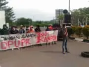 Soal Proyek Di DPUPR Banten, Masa GBB Geruduk Kantor Gubernur dan DPRD Banten Soal Proyek Di DPUPR Banten, Masa GBB Geruduk Kantor Gubernur dan DPRD Banten