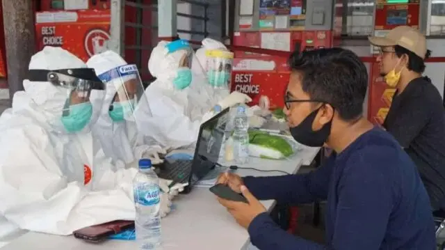 Warga Banten di Zona Merah Diminta Jaga Diri Dari Sebaran Covid-19 Warga Banten di Zona Merah Diminta Jaga Diri Dari Sebaran Covid-19