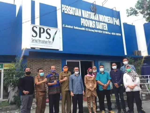 Perkuat Sinergitas, Kepala Dinas Kesehatan Provinsi Banten Sambangi Sekretariat PWI Perkuat Sinergitas, Kepala Dinas Kesehatan Provinsi Banten Sambangi Sekretariat PWI