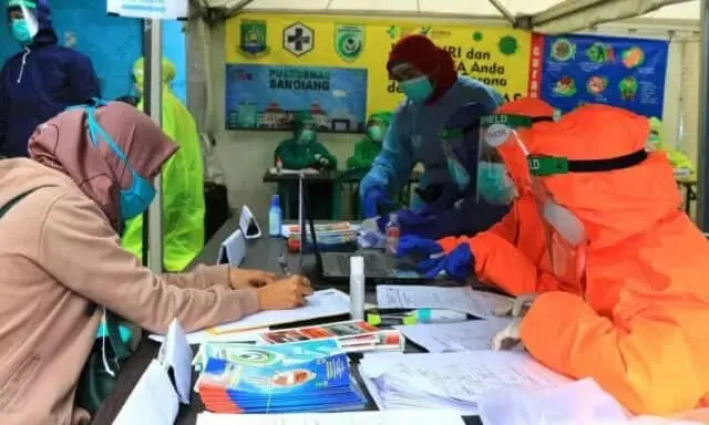 Deteksi Dini Covid-19, Rapid Test di Pusat Keramaian Kota Tangerang Deteksi Dini Covid-19, Rapid Test di Pusat Keramaian Kota Tangerang