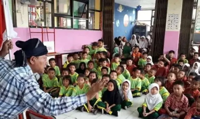 Hari Anak Nasional 2020, Budi Euy Luncurkan Lagu Aku Suka Dongeng Hari Anak Nasional 2020, Budi Euy Luncurkan Lagu Aku Suka Dongeng