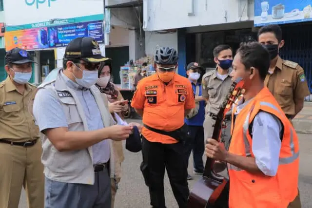 Bina Wilayah Pantau Masyarakat Terapkan Protokol Kesehatan di Kota Tangerang Bina Wilayah Pantau Masyarakat Terapkan Protokol Kesehatan di Kota Tangerang