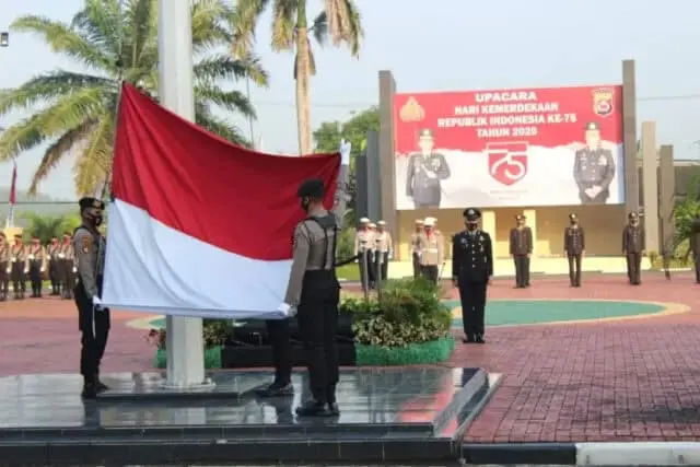 Polda Banten Gelar Upacara HUT Kemerdekaan RI Ke 75 Polda Banten Gelar Upacara HUT Kemerdekaan RI Ke 75