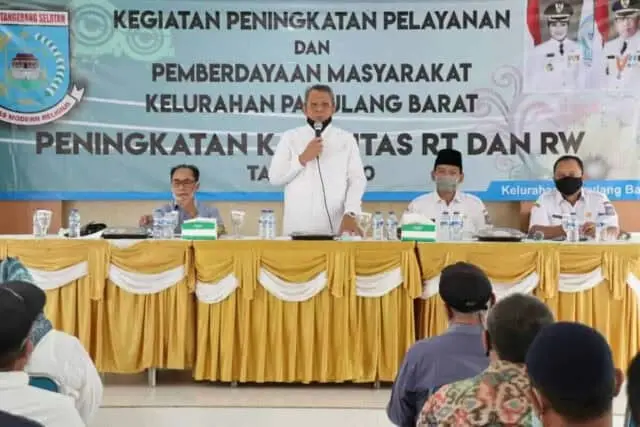 Benyamin Davnie Ajak RT RW Cegah Penularan Covid-19 Benyamin Davnie Ajak RT RW Cegah Penularan Covid-19