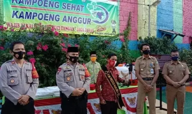 Kampung Anggur Binaan Polsek Jatiuwung Raih 75 Ikon Apresiasi dari BPIP Kampung Anggur Binaan Polsek Jatiuwung Raih 75 Ikon Apresiasi dari BPIP