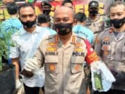 Di Kota Tangerang, Pemuda Kakak Beradik Tanam Pohon Ganja di Atas Rumahnya Di Kota Tangerang, Pemuda Kakak Beradik Tanam Pohon Ganja di Atas Rumahnya