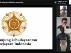 Mahasiswa UGM Ajak Warga Tanjungjaya Gunakan Pupuk Organik Cair