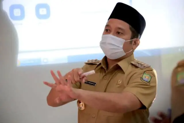 Wali Kota Tangerang Persilahkan UMKM Promo Gratis Melalui Medsos Pribadinya Wali Kota Tangerang Persilahkan UMKM Promo Gratis Melalui Medsos Pribadinya