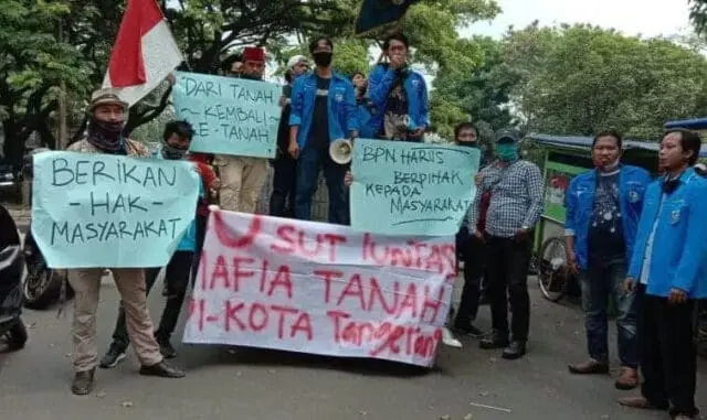 Geram Banyak Persoalan Tanah di Kota Tangerang, KNPI Demo Kantor BPN Geram Banyak Persoalan Tanah di Kota Tangerang, KNPI Demo Kantor BPN