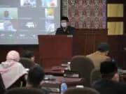 Paripurna DPRD Kota Tangerang, Arief Jawab Pandangan Fraksi Atas Tiga Raperda Paripurna DPRD Kota Tangerang, Arief Jawab Pandangan Fraksi Atas Tiga Raperda