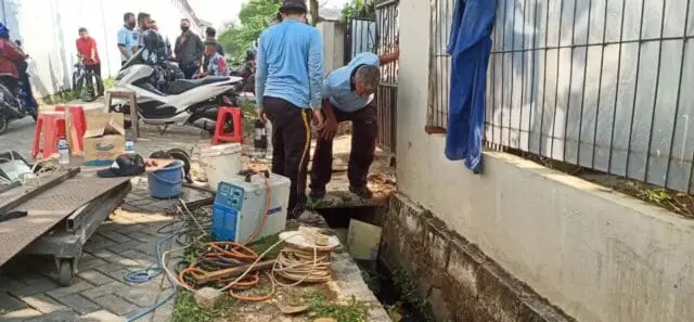 Warga Sekitar Lapas Tidak Tahu Ada Tahanan Kabur Lewat Gorong - Gorong Warga Sekitar Lapas Tidak Tahu Ada Tahanan Kabur Lewat Gorong - Gorong