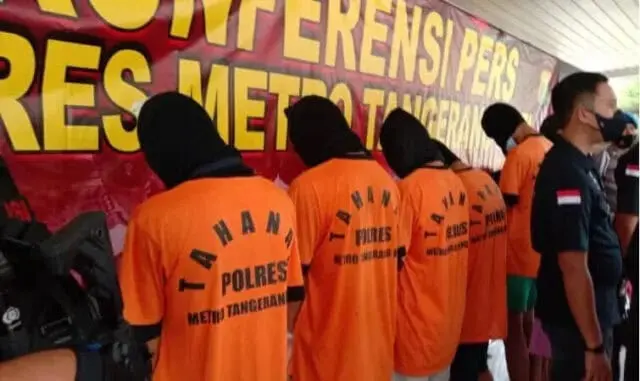 Anarkis Tolak UU Omnibus Law di Daan Mogot, Polisi Tetapkan Enam Tersangka Anarkis Tolak UU Omnibus Law di Daan Mogot, Polisi Tetapkan Enam Tersangka
