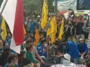 Penolakan UU Omnibus Law, Mahasiswa Geruduk DPRD Kota Tangerang Penolakan UU Omnibus Law, Mahasiswa Geruduk DPRD Kota Tangerang