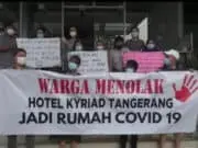 Warga Tolak Hotel Kyriad Sebagai Tempat Pasien OTG Covid-19 Warga Tolak Hotel Kyriad Sebagai Tempat Pasien OTG Covid-19