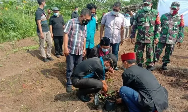 Kelompok Pemuda Tani Bisa Jadi Inspirasi Bagi Wilayah Lain di Kota Tangerang Kelompok Pemuda Tani Bisa Jadi Inspirasi Bagi Wilayah Lain di Kota Tangerang