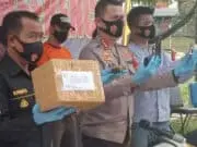 Ditangkap, Direktur Perusahaan dan Polisi Disersi Miliki Senpi Berikut Amunisinya Ditangkap, Direktur Perusahaan dan Polisi Disersi Miliki Senpi Berikut Amunisinya