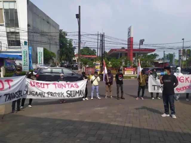 Duga Proyek Siluman Untuk Dana Kampanye Pilkada Tangsel, Massa Ancam Lapor KPK Duga Proyek Siluman Untuk Dana Kampanye Pilkada Tangsel, Massa Ancam Lapor KPK