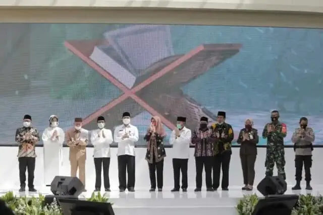 Tasyakuran Hut Ke-12, Pemkot Tangsel Launching Alquran Mushaf Tangsel Tasyakuran Hut Ke-12, Pemkot Tangsel Launching Alquran Mushaf Tangsel
