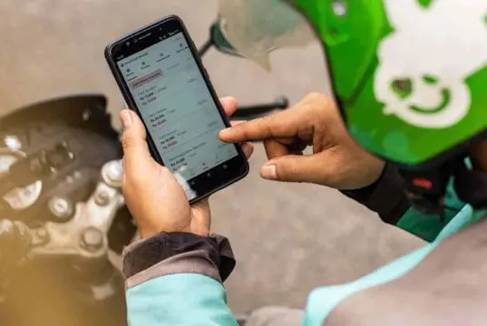 Kolaborasi Telkomsel - Gojek Perkuat Digitalisasi UMKM