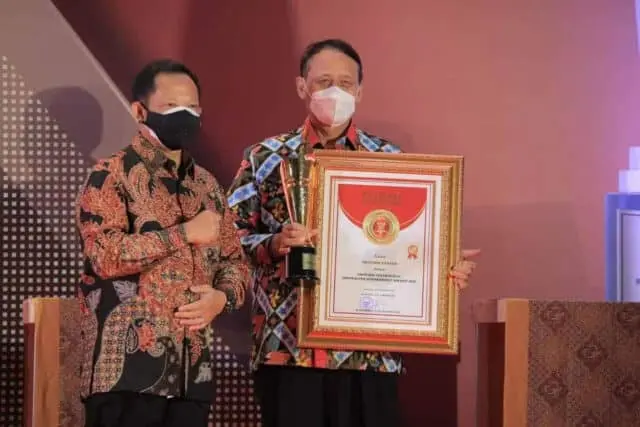 Banten Raih Anugerah Provinsi Terinovatif IGA 2020 Kemendagri Banten Raih Anugerah Provinsi Terinovatif IGA 2020 Kemendagri
