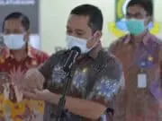 Perayaan Tahun Baru 2021 Dilarang di Kota Tangerang, Pelaku Usaha Sampai Jam 19.00 WIB Perayaan Tahun Baru 2021 Dilarang di Kota Tangerang, Pelaku Usaha Sampai Jam 19.00 WIB