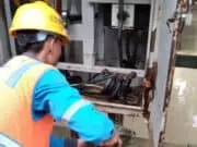 Tanggap Pasca Banjir, PLN UID Banten Kembali Pulihkan Kelistrikan