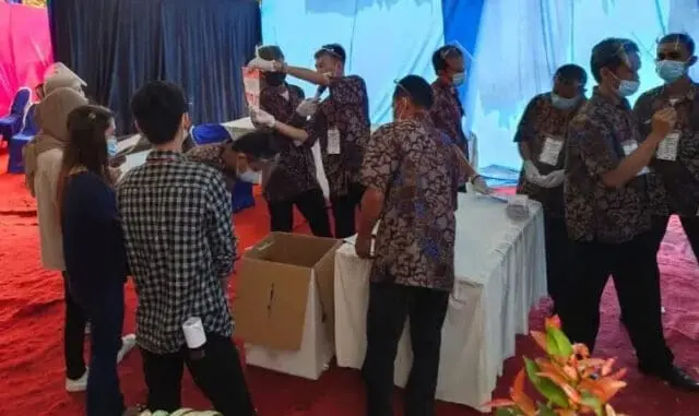 Pilkada Tangsel, Putri Wakil Presiden Dapat 1 Suara di TPS Dekat Kediaman Airin Pilkada Tangsel, Putri Wakil Presiden Dapat 1 Suara di TPS Dekat Kediaman Airin