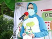 Airin Resmikan Kampung Mantap Betul Airin Resmikan Kampung Mantap Betul