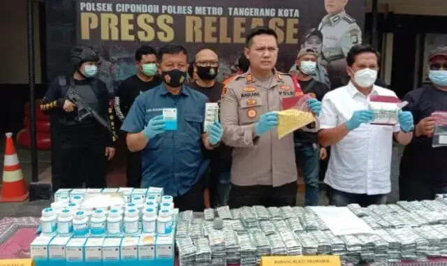 Gudang Exymer dan Tramadol di Cipondoh Diungkap, 2 Pelaku Diamankan 1 Buron
