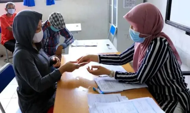 Tahun Depan, Warga Kota Tangerang Terdampak Covid-19 Bakal Terima Rp300 Ribu Selama 6 Bulan Tahun Depan, Warga Kota Tangerang Terdampak Covid-19 Bakal Terima Rp300 Ribu Selama 6 Bulan