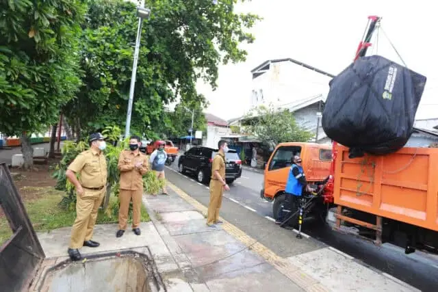 Inovasi, Uji Coba Tempat Pembuangan Sampah Terpendam Inovasi, Uji Coba Tempat Pembuangan Sampah Terpendam