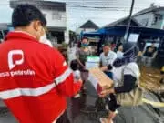 Elnusa Petrofin Salurkan Bantuan Logistik Korban Banjir Kalsel Elnusa Petrofin Salurkan Bantuan Logistik Korban Banjir Kalsel
