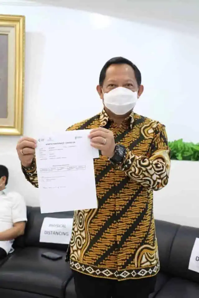 Usai Divaksin Covid-19, Kondisi Mendagri Baik dan Stabil Usai Divaksin Covid-19, Kondisi Mendagri Baik dan Stabil