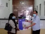 Gerai Samsat Cipondoh Apresiasi Warga Taat Pajak Meski Ditengah Pandemi Covid-19 Gerai Samsat Cipondoh Apresiasi Warga Taat Pajak Meski Ditengah Pandemi Covid-19