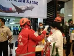 Crisis Center, PMI Kota Tangerang Siagakan 19 Petugas dan Peralatan Pendukung Bantu Proses Evakuasi Korban Pesawat SJY182 Crisis Center, PMI Kota Tangerang Siagakan 19 Petugas dan Peralatan Pendukung Bantu Proses Evakuasi Korban Pesawat SJY182