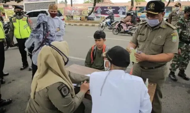 Kota Tangerang Hari Ini Mulai Berlakukan PPKM Kota Tangerang Hari Ini Mulai Berlakukan PPKM