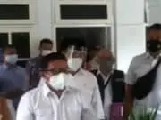 Vaksinasi Pejabat Daerah di Banten Ricuh, Proses Penyuntikan Tertutup Proses Vaksinasi Pejabat Se Banten