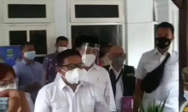 Proses Vaksinasi Pejabat Se Banten Proses Vaksinasi Pejabat Se Banten